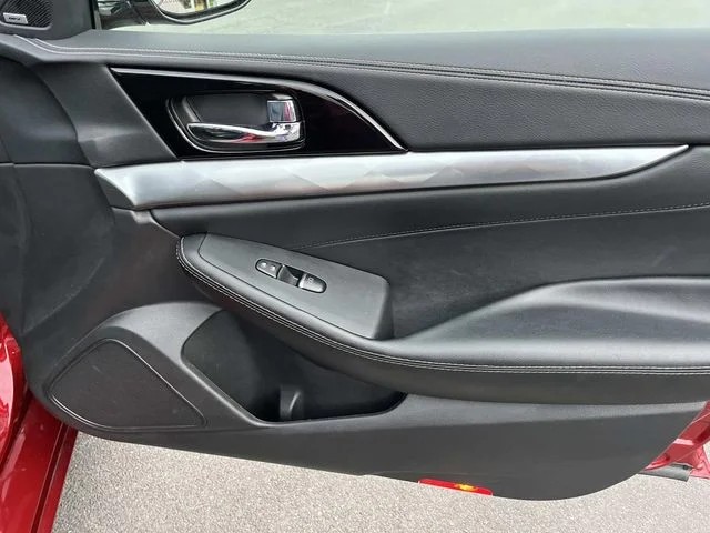 2023 Nissan Maxima SL photo 20