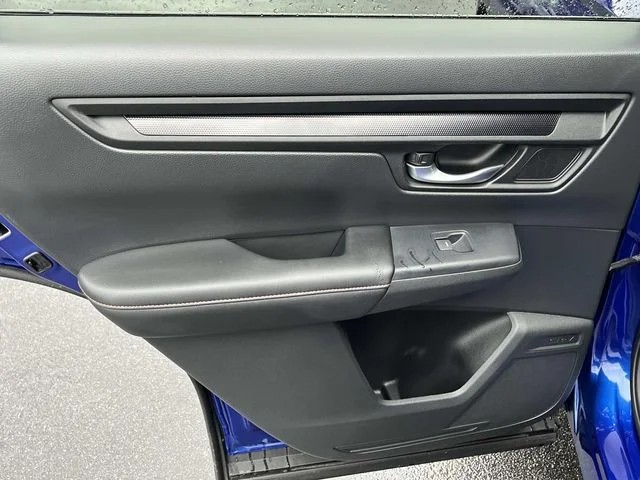 2024 Honda CR-V Hybrid Sport-L photo 17