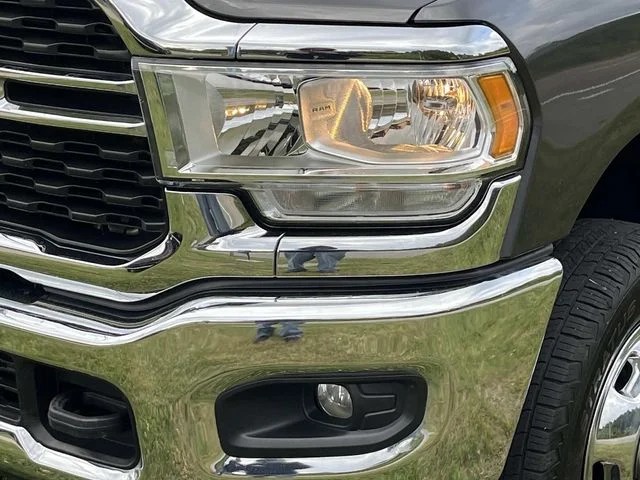 2024 Ram 3500 Big Horn photo 10