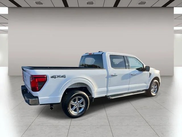 2024 Ford F-150 XLT photo 3