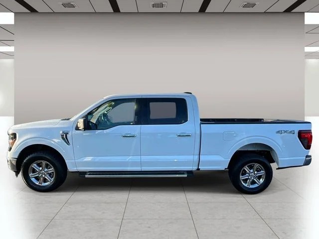 2024 Ford F-150 XLT photo 8
