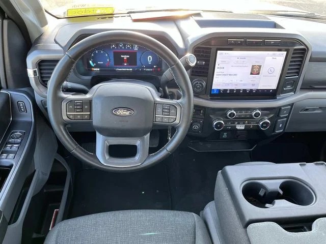 2024 Ford F-150 XLT photo 13