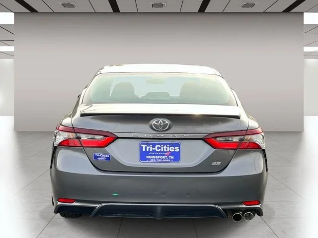 2023 Toyota Camry SE photo 4