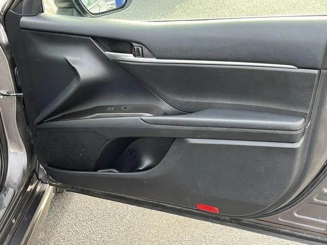 2023 Toyota Camry SE photo 20