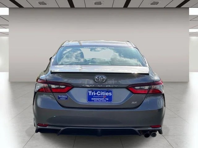 2024 Toyota Camry SE photo 4