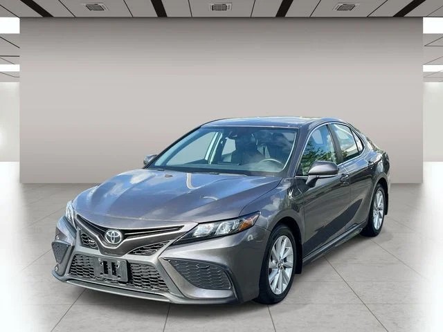 2024 Toyota Camry SE photo 8