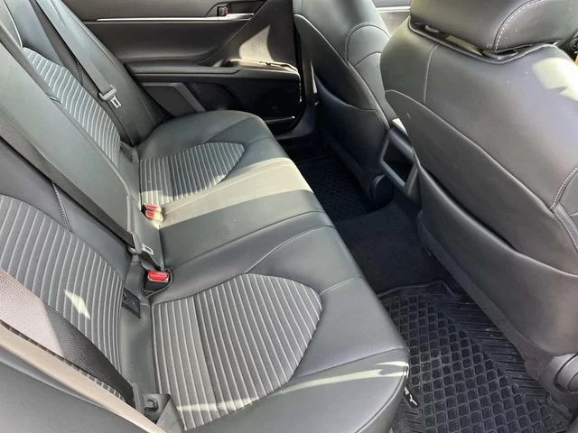 2024 Toyota Camry SE photo 19