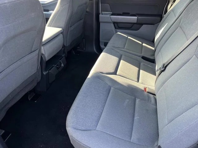 2024 Ford F-150 XLT photo 17