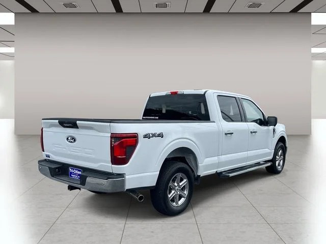 2024 Ford F-150 XLT photo 3