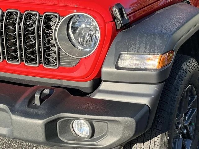 2025 Jeep Wrangler Sport S photo 10