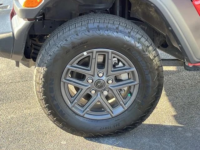 2025 Jeep Wrangler Sport S photo 11