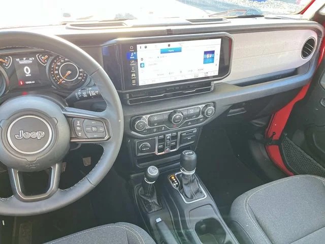 2025 Jeep Wrangler Sport S photo 13