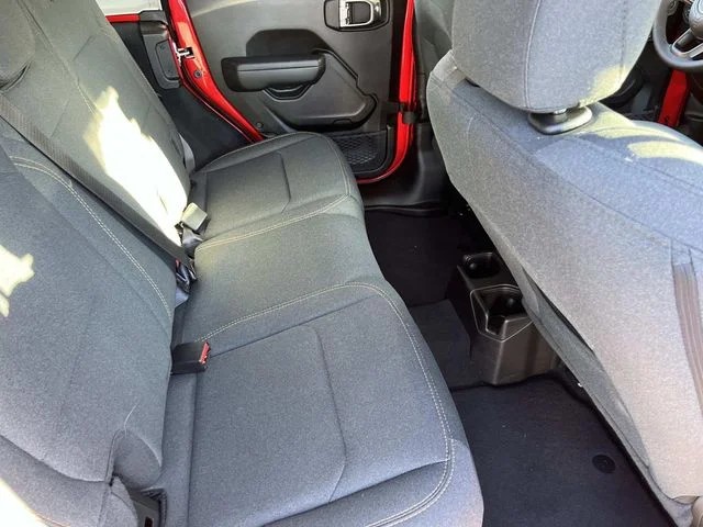 2025 Jeep Wrangler Sport S photo 17