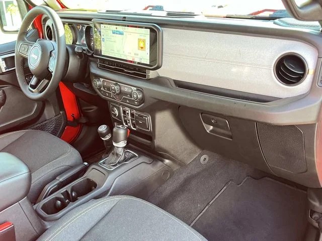 2025 Jeep Wrangler Sport S photo 20