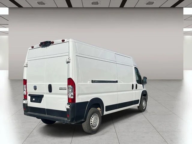 2025 Ram ProMaster 2500 High Roof photo 3