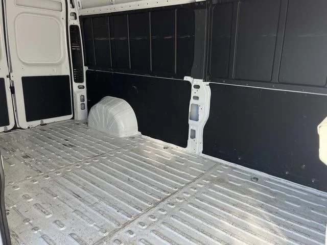 2025 Ram ProMaster 2500 High Roof photo 17