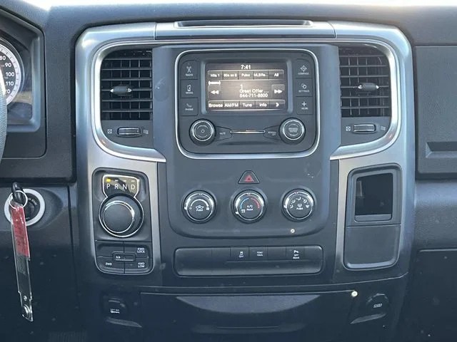 2024 Ram 1500 Classic Warlock photo 15