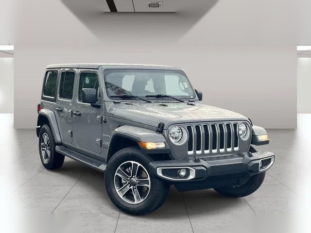 2023 Jeep Wrangler Sahara photo 1