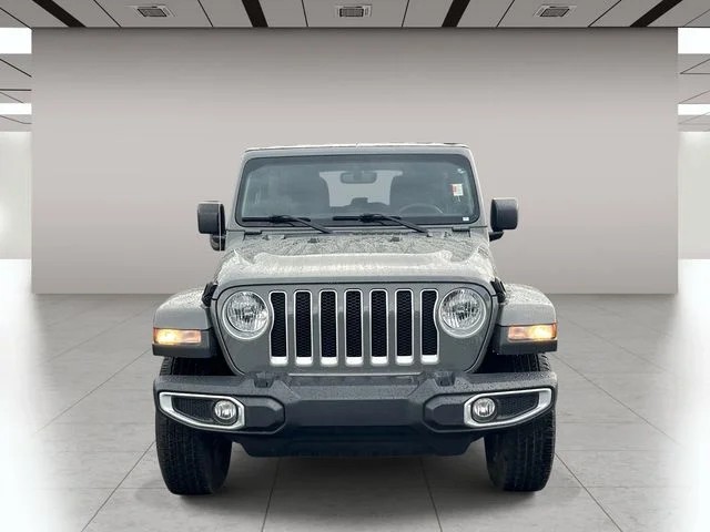 2023 Jeep Wrangler Sahara photo 9