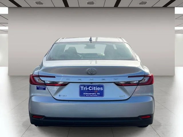 2026 Toyota Camry LE photo 9
