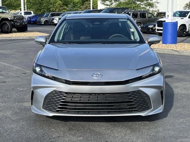 2026 Toyota Camry LE photo 14