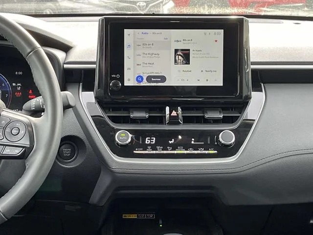 2026 Toyota Corolla Cross LE photo 13