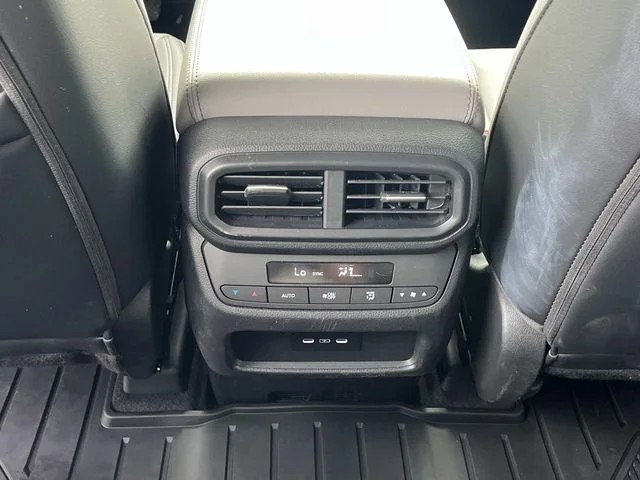 2025 Honda Pilot EX-L photo 16