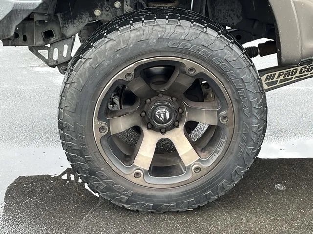 2019 Ford F-250SD Lariat photo 12