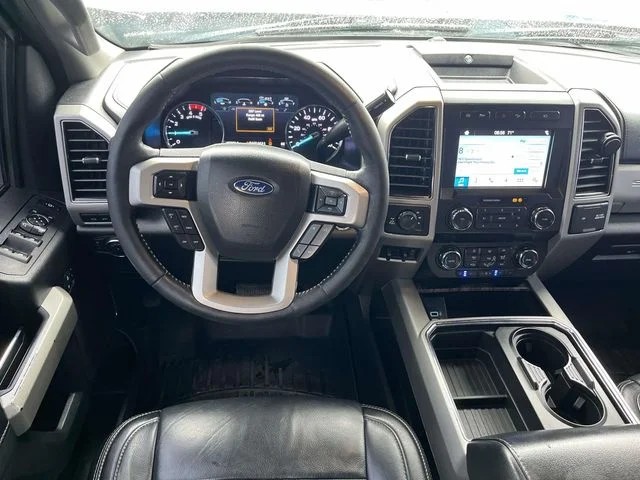 2019 Ford F-250SD Lariat photo 13