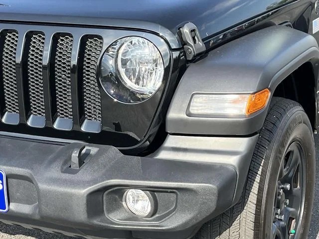 2023 Jeep Wrangler Sport photo 10