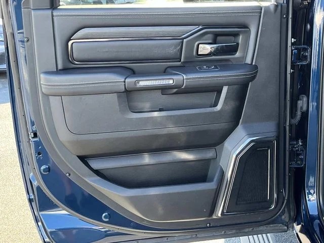 2023 Ram 2500 Limited photo 17