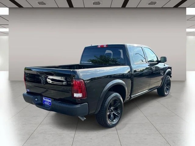 2024 Ram 1500 Classic Warlock photo 3