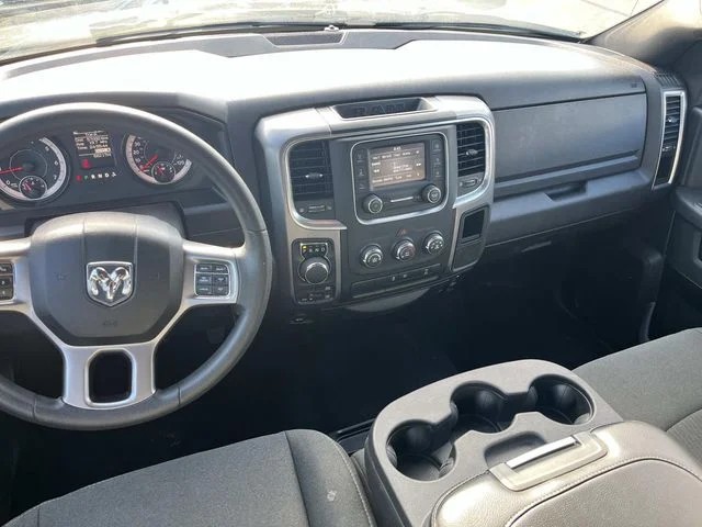 2024 Ram 1500 Classic Warlock photo 13