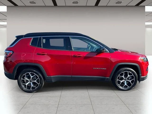 2025 Jeep Compass Limited photo 2