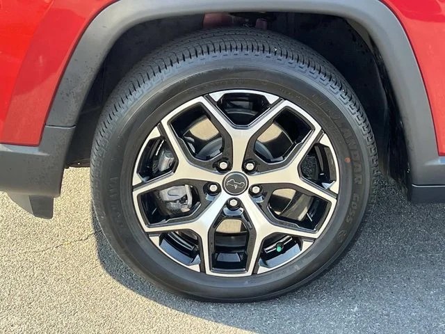 2025 Jeep Compass Limited photo 11