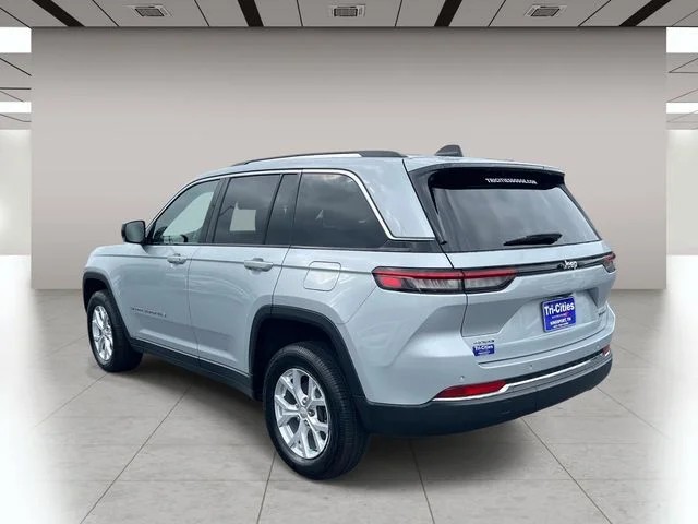 2023 Jeep Grand Cherokee Limited photo 6