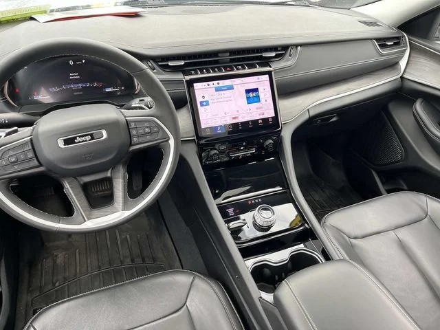 2023 Jeep Grand Cherokee Limited photo 13