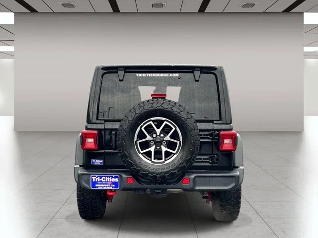2025 Jeep Wrangler Rubicon photo 4