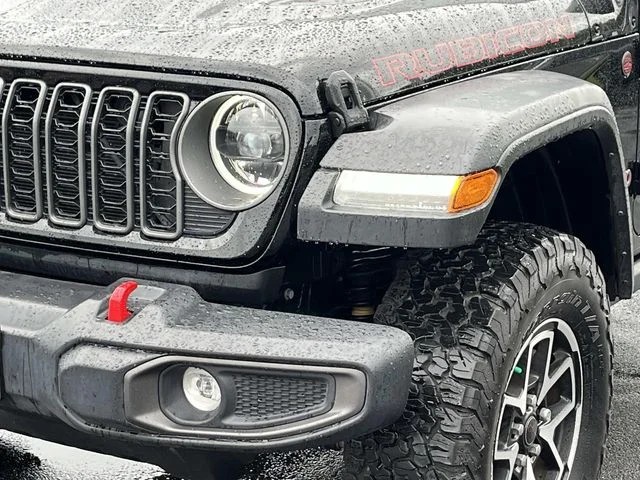 2025 Jeep Wrangler Rubicon photo 10