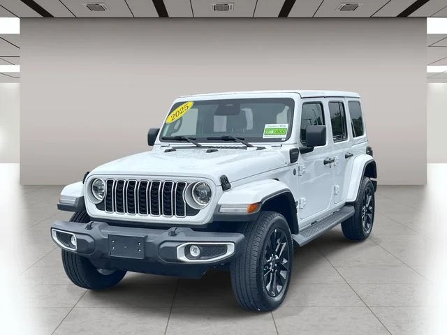 2025 Jeep Wrangler Sahara 4xe photo 8