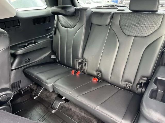 2025 Hyundai Palisade SEL photo 16