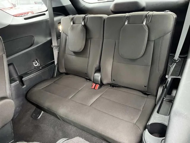 2023 Ford Explorer XLT photo 19