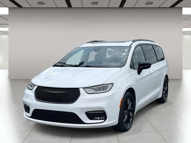 2025 Chrysler Pacifica Limited photo 8