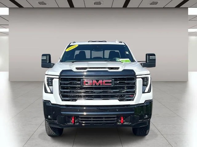 2025 GMC Sierra 3500HD AT4 photo 10