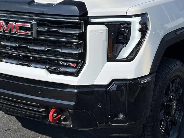 2025 GMC Sierra 3500HD AT4 photo 11