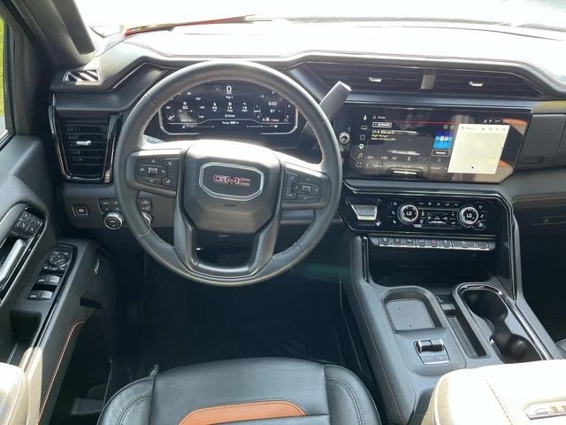 2025 GMC Sierra 3500HD AT4 photo 13