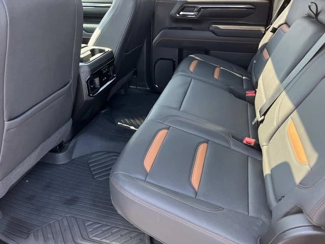 2025 GMC Sierra 3500HD AT4 photo 19