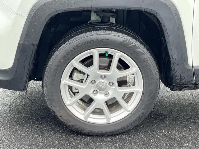 2023 Jeep Renegade Latitude photo 11