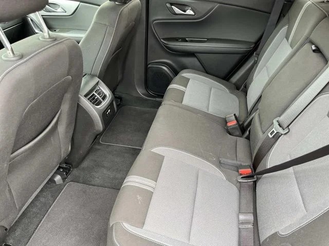 2025 Chevrolet Blazer LT photo 17