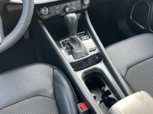 2025 Jeep Compass Latitude photo 13